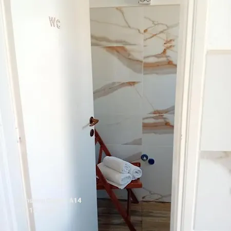 Acharavi Apartamento