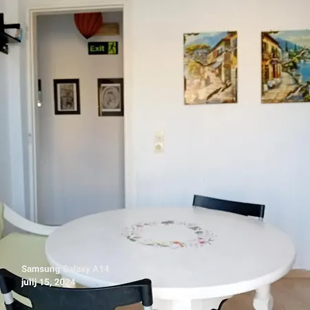 Apartamento Acharavi